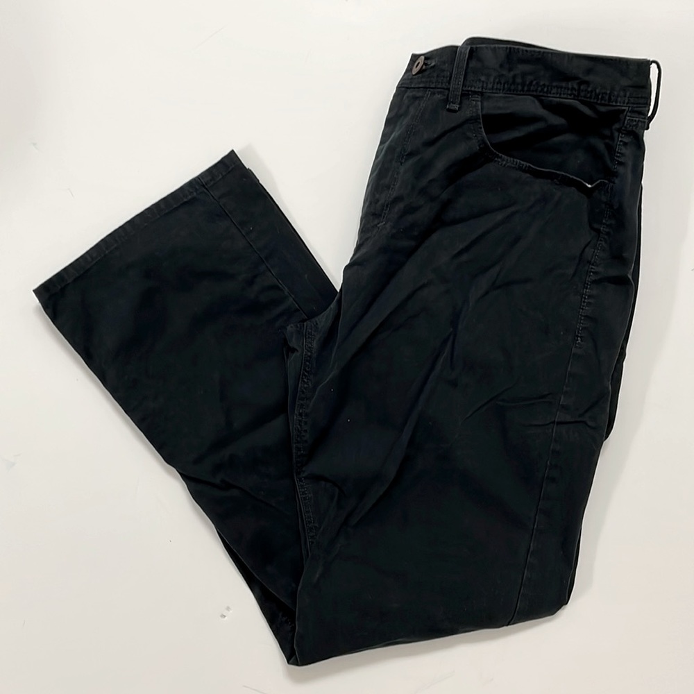 (Men) Banana Republic khakis